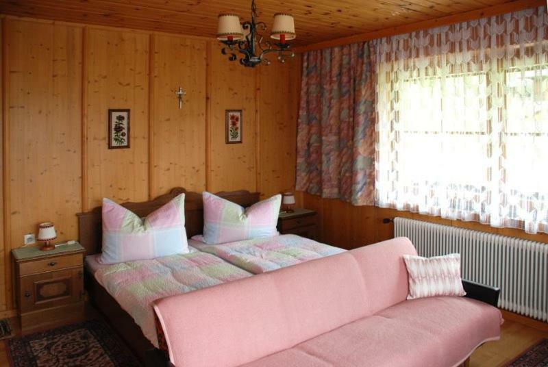 Villa Haus Bergblick à Großkirchheim Extérieur photo